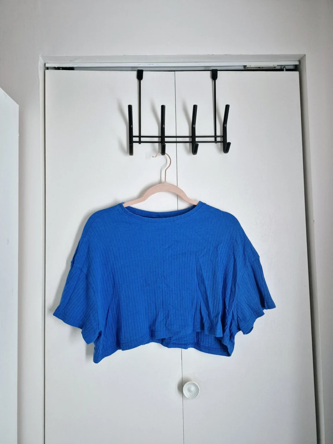 Featured image for Blue crop top T-shirt XS