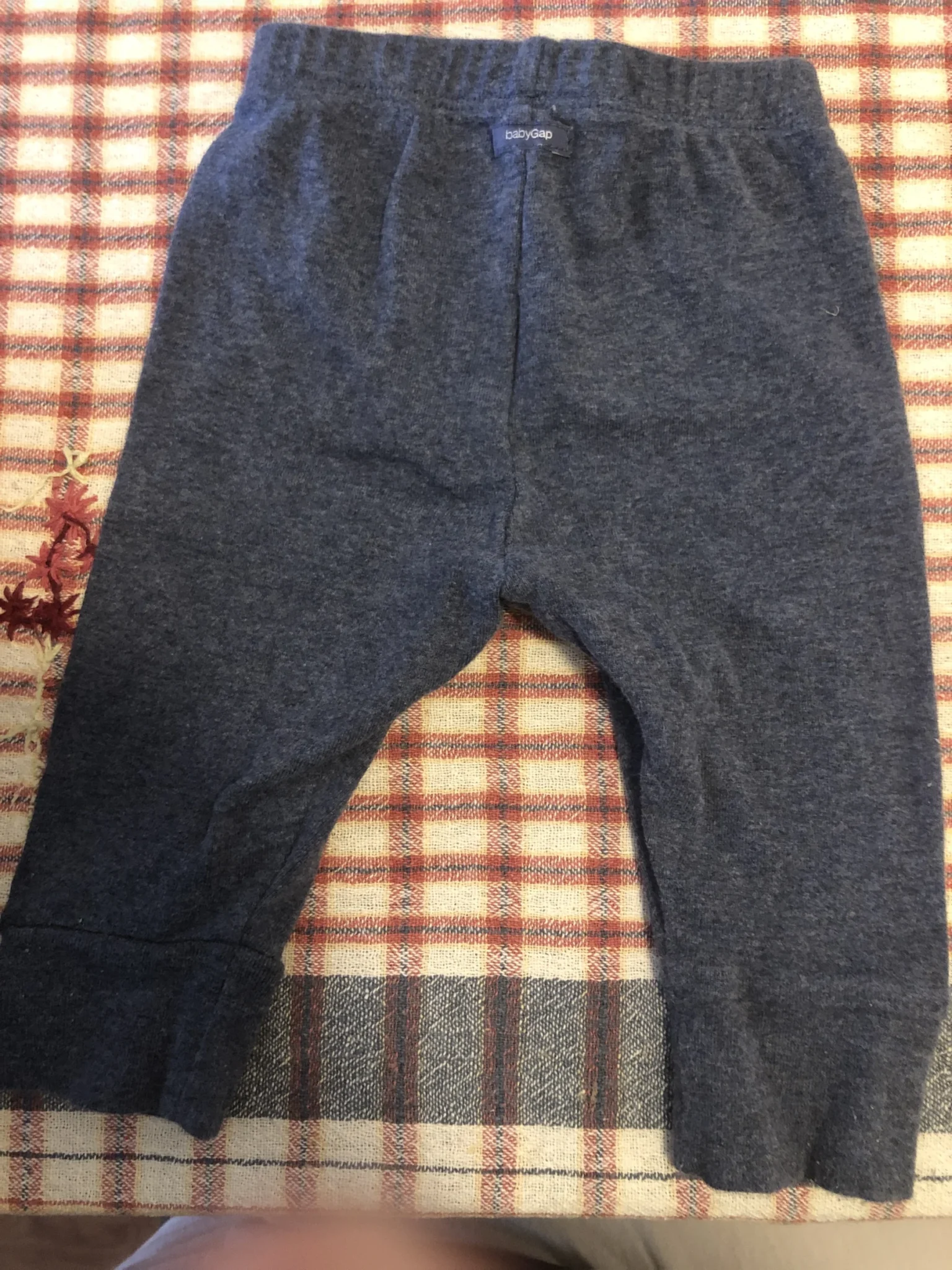 Image for Pantalon bleu 3-6 baby Gap no2 (j’en ai deux à vendre identiques)