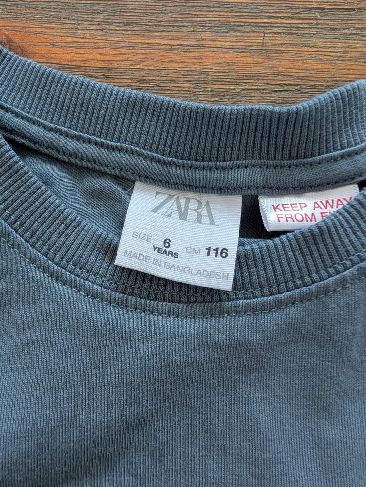 Image for T-shirt Zara 6 ans