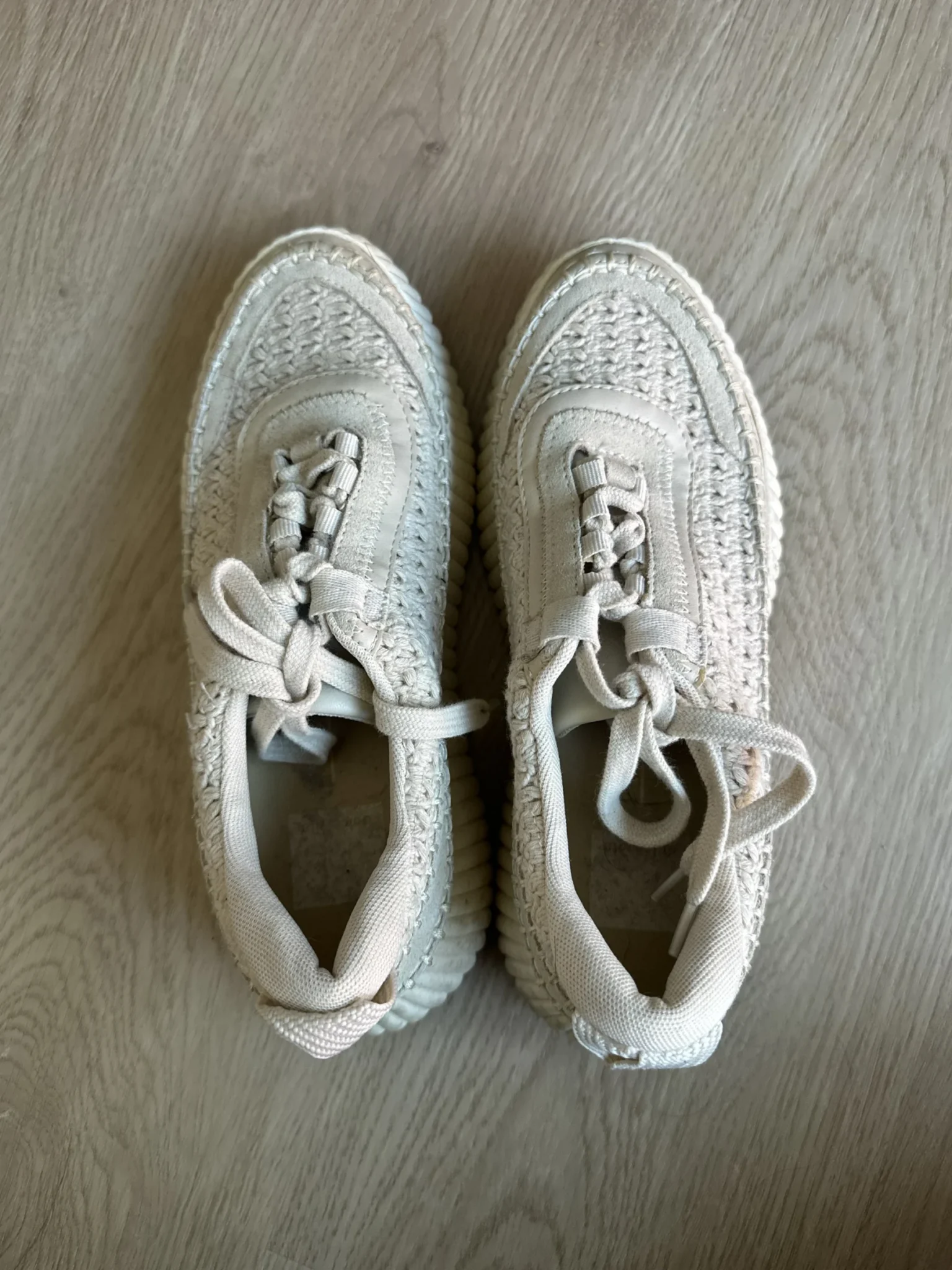 Image for Dolce Vita Dolen Sneakers 6