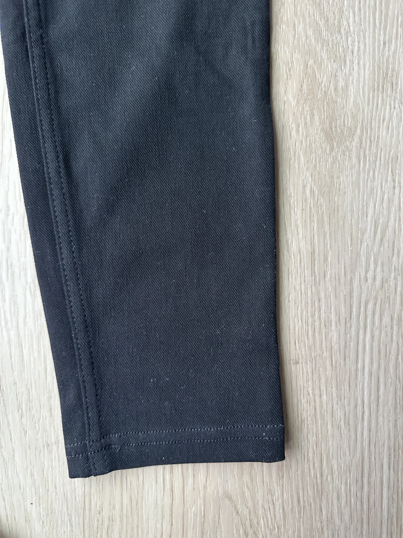Image for Hue High-Rise Essential Jeggings XS