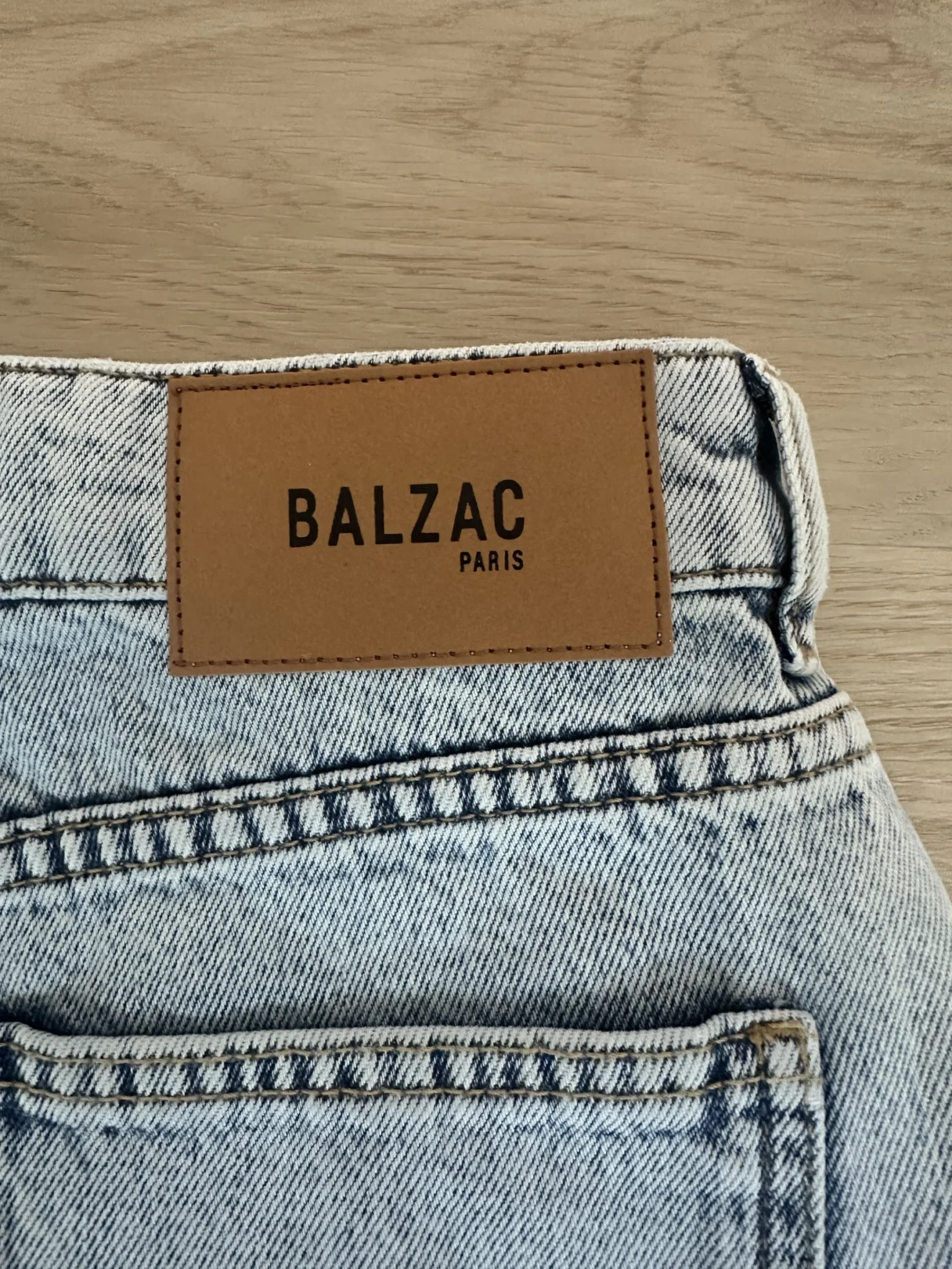 Image for Balzac Paris Triomphe Shorts 36