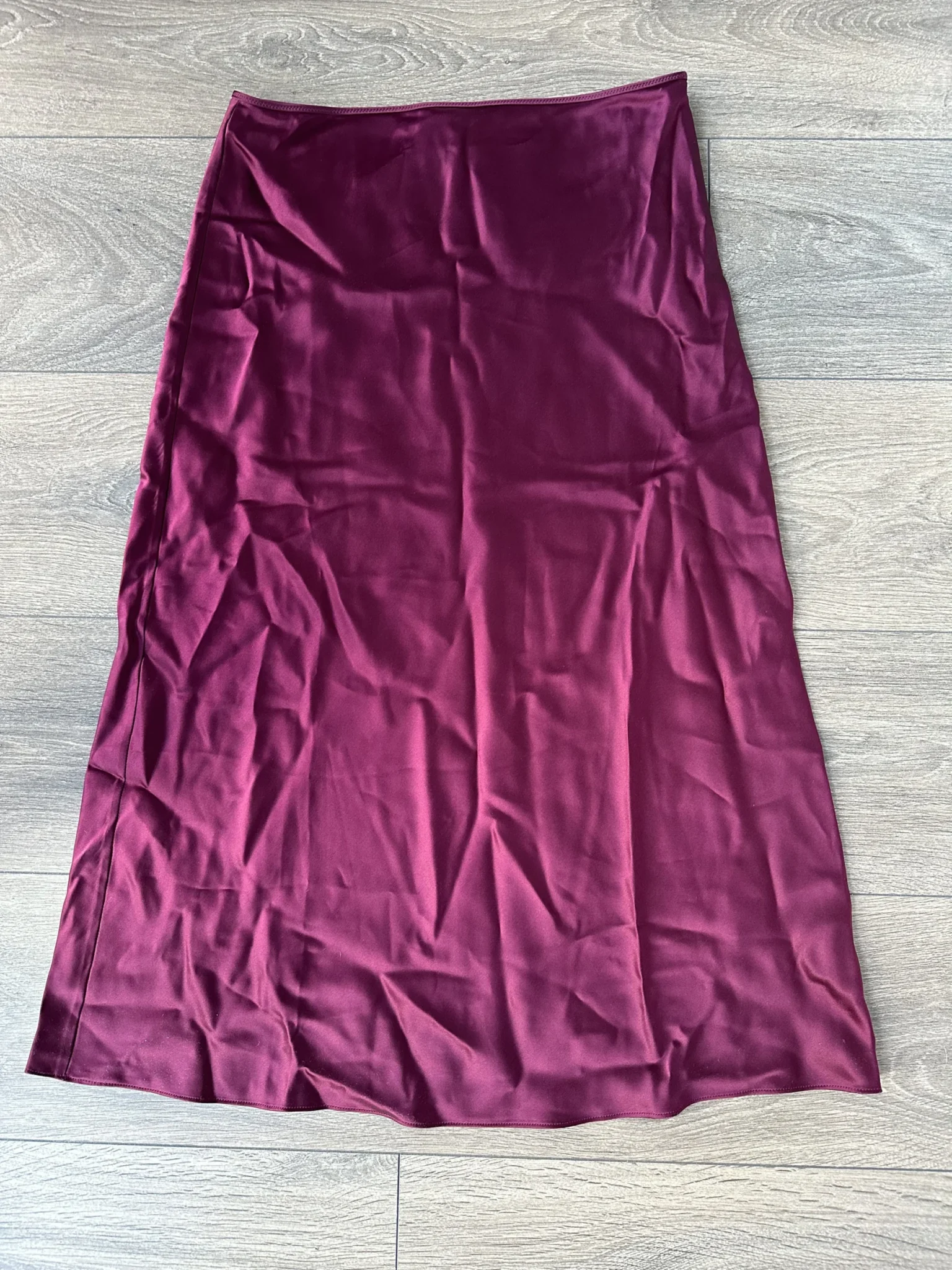 Featured image for Wilfred Ambience Silk Skirt 4