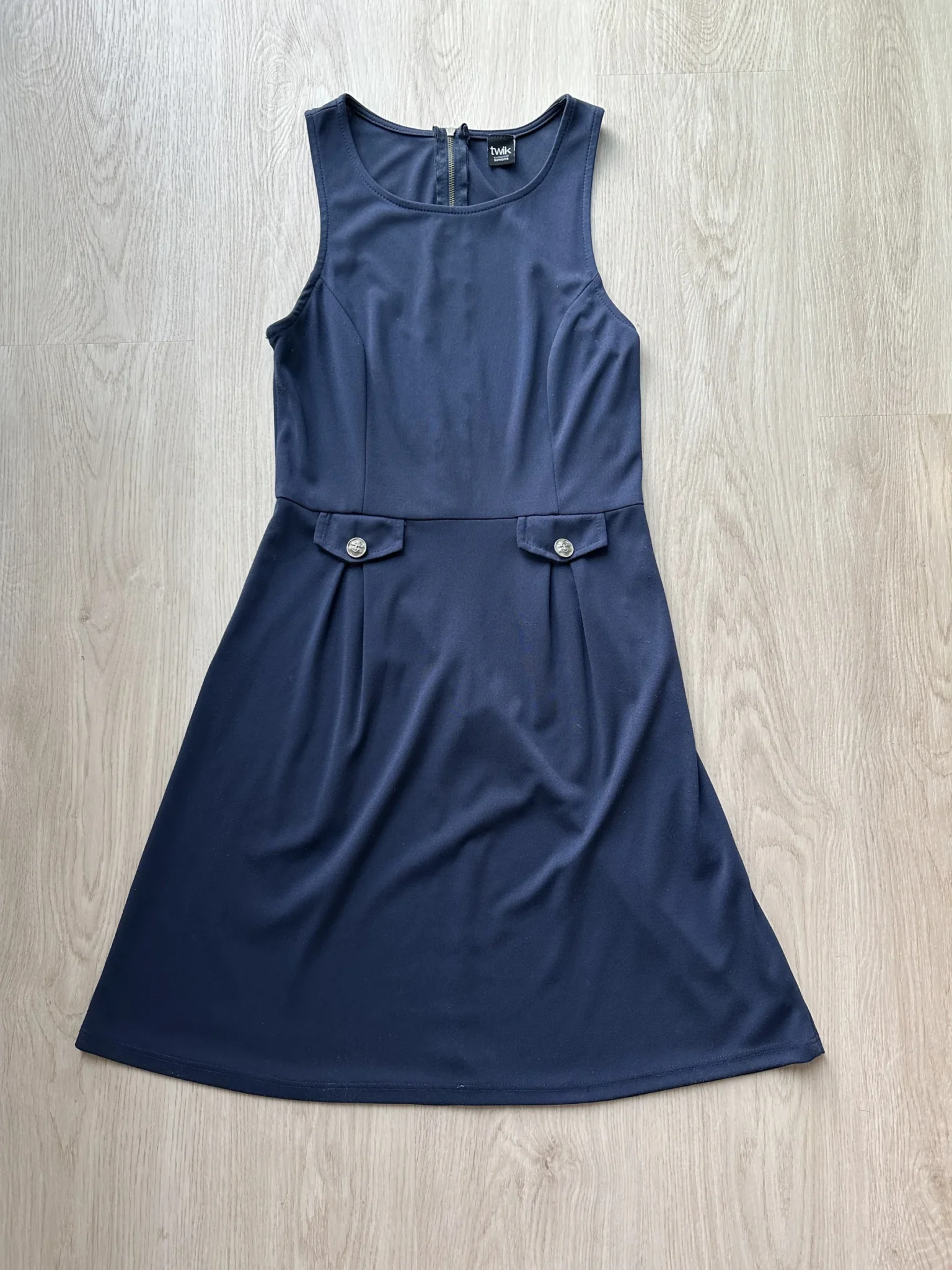 Featured image for Twik Dress S