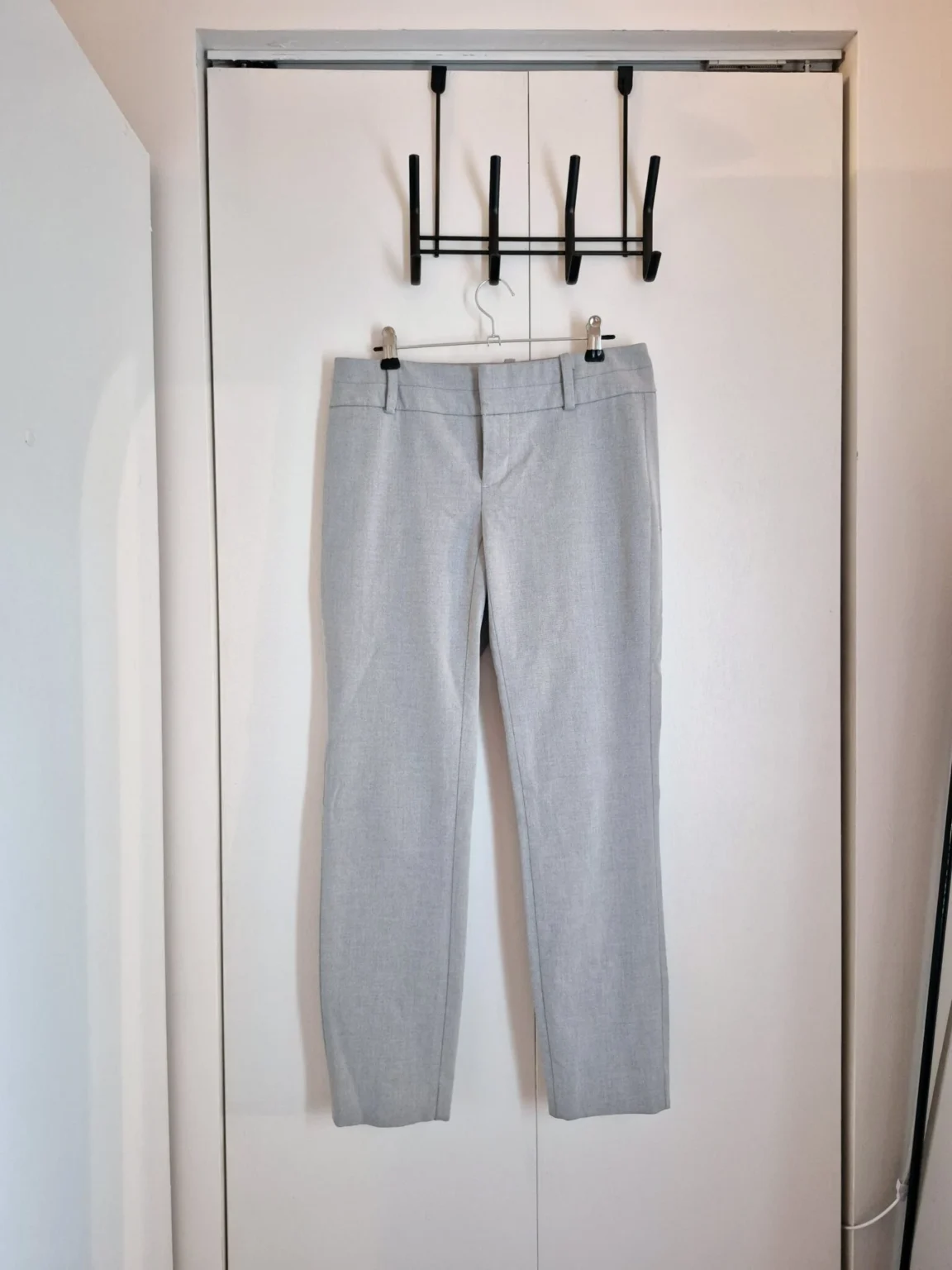 Featured image for Calvin Klein trousers grey size 0