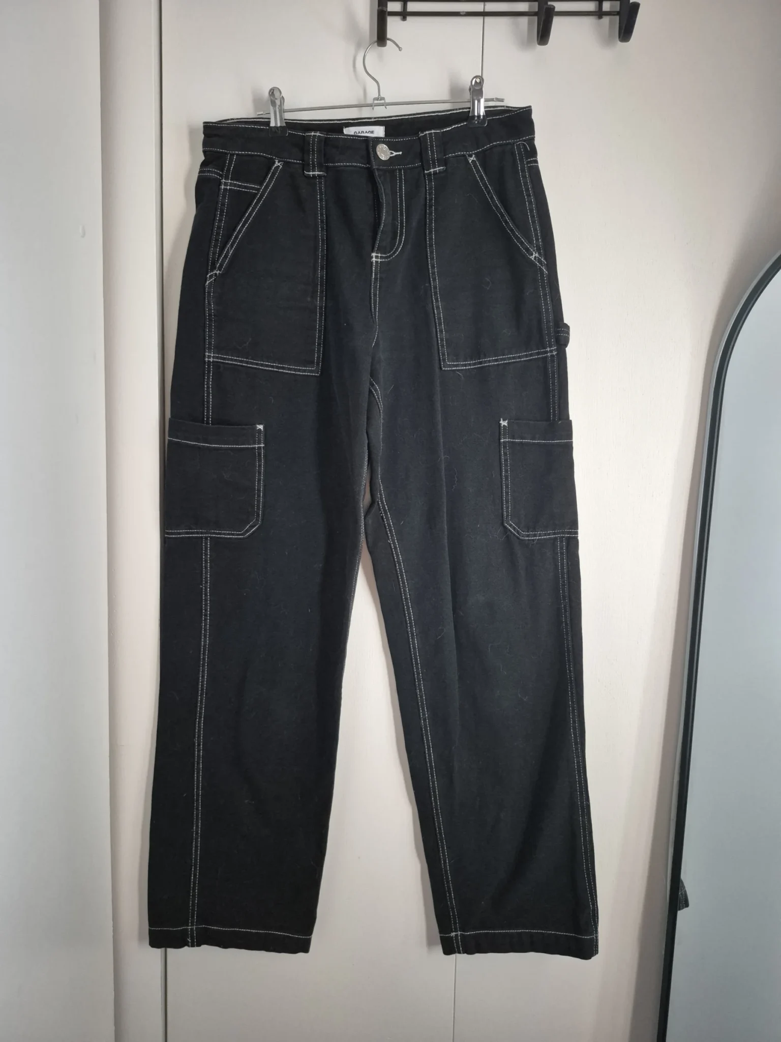 Featured image for Jean cargo Garage size 01