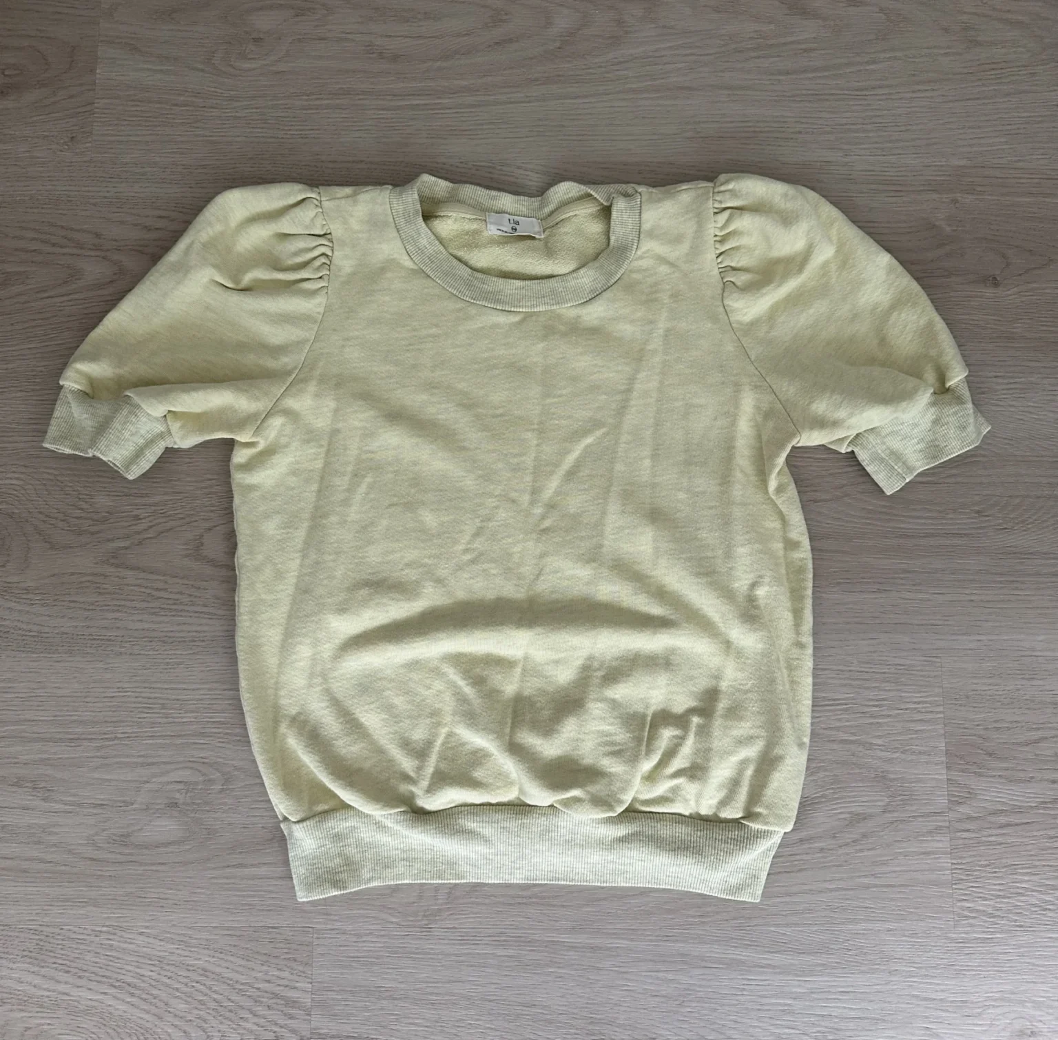 Featured image for Anthropologie T.La Puff Sleeve Pullover XXS