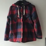 Featured thumbnail for Veste à carreaux