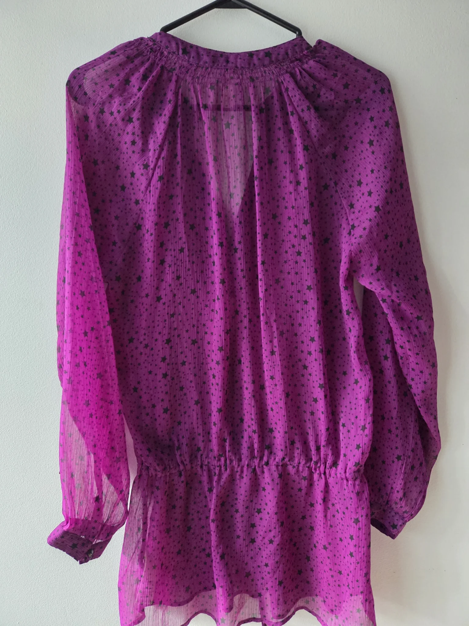 Image for Haut léger mauve avec étoile