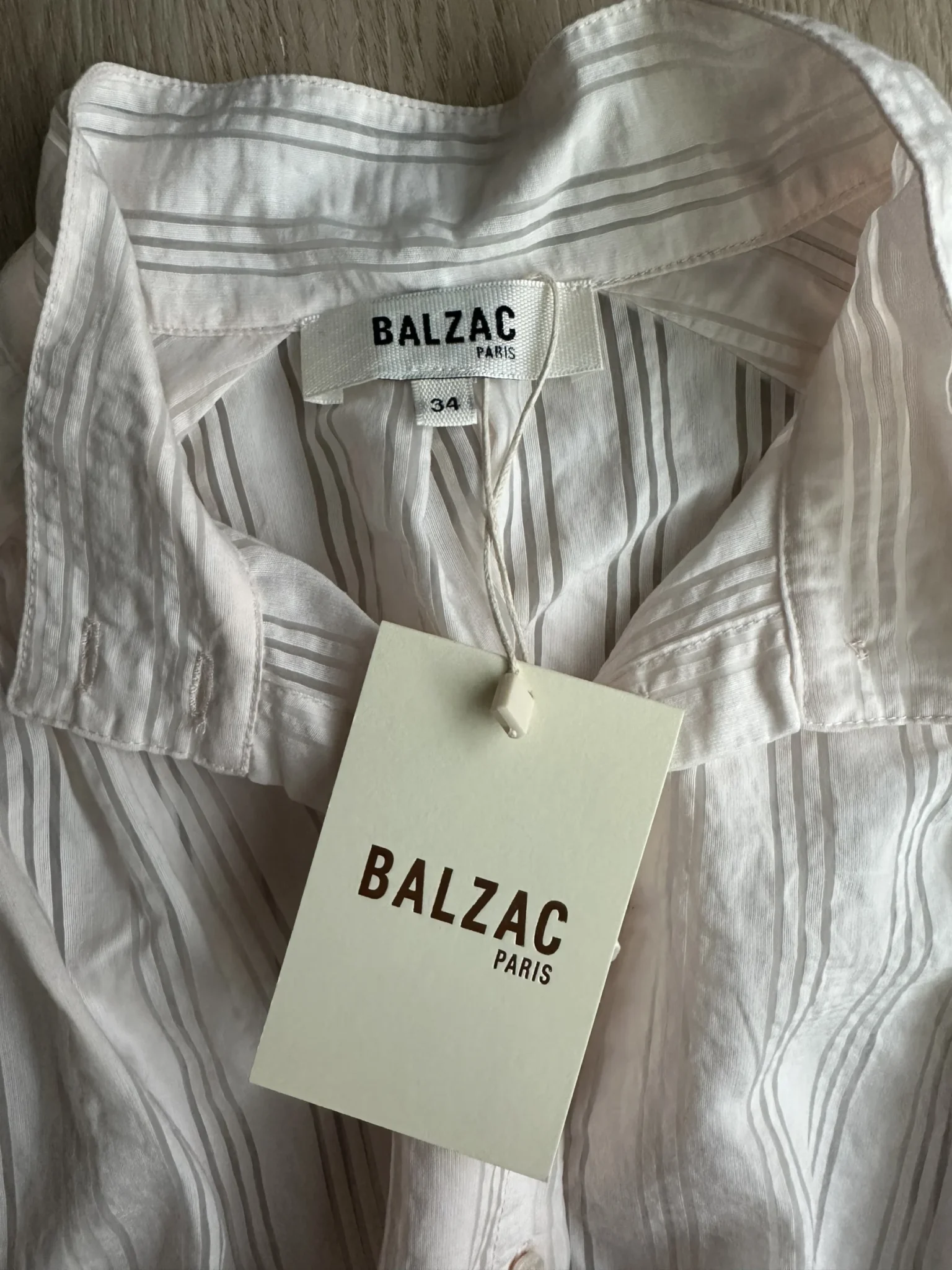 Image for Balzac Bianca 34 shirt