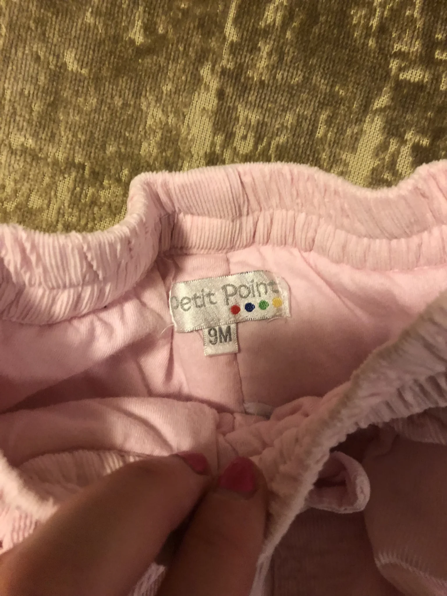 Image for Pantalon doublé 9 mois fait très petit