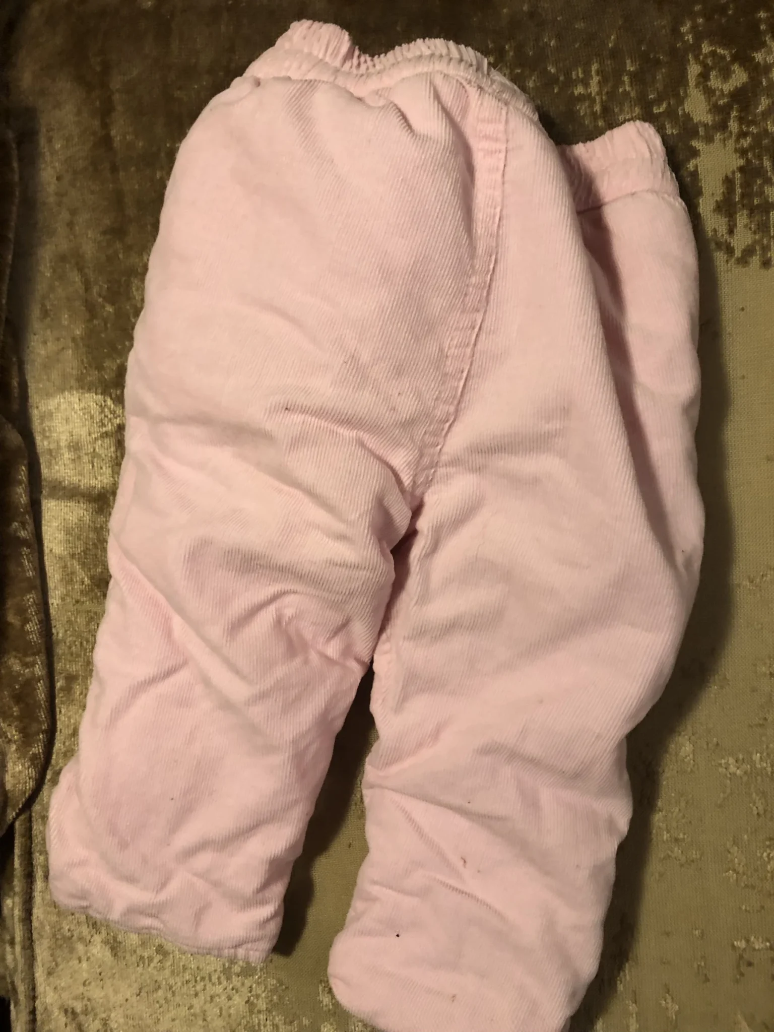 Image for Pantalon doublé 9 mois fait très petit