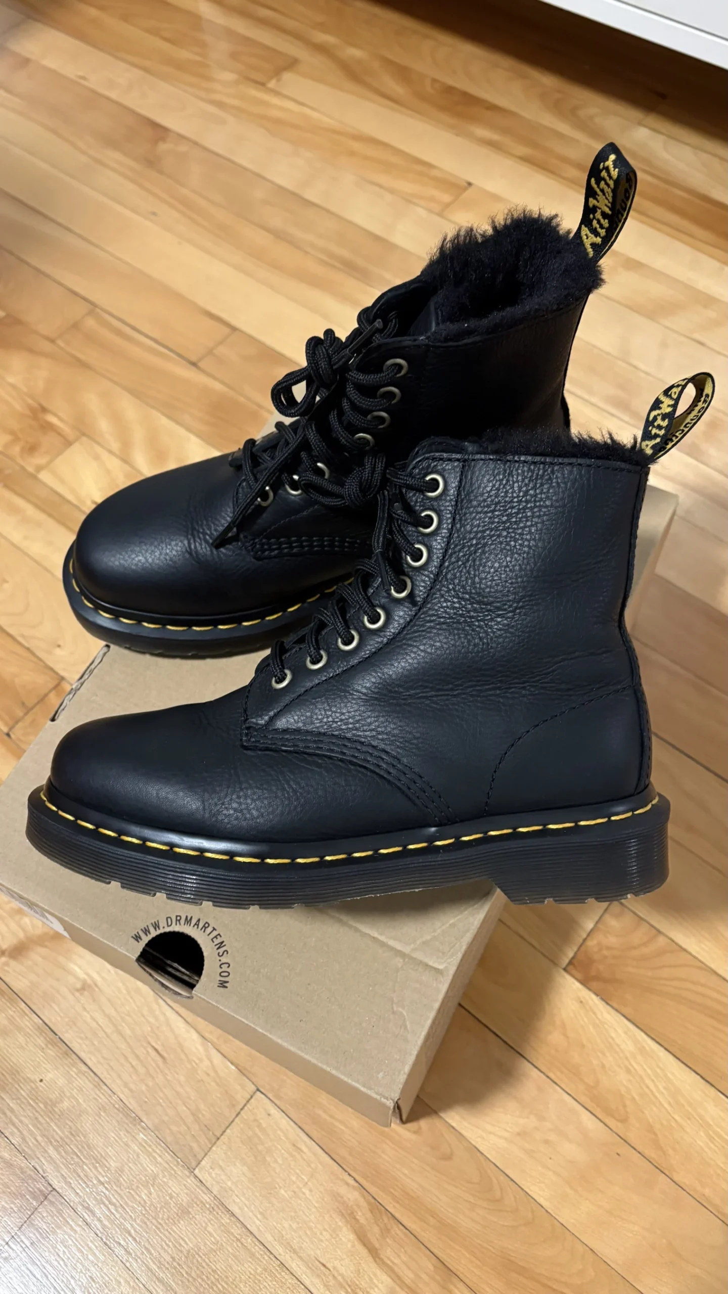 Dr Martens 1460 Pascal bottes doublées Dr Martens seconde main