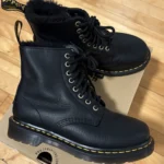 Thumbnail for Dr Martens 1460 Pascal bottes doublées