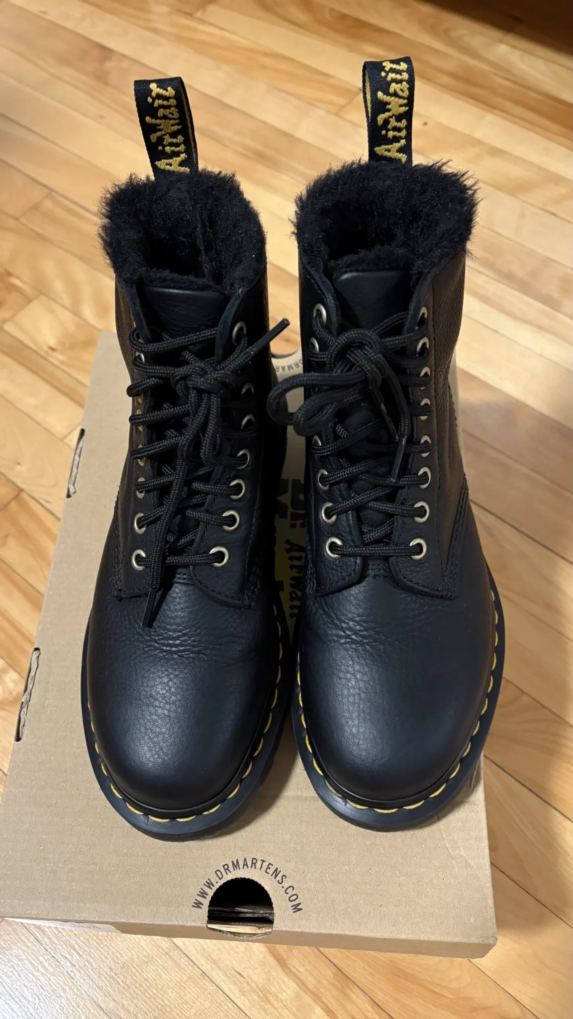 Image for Dr Martens 1460 Pascal bottes doublées