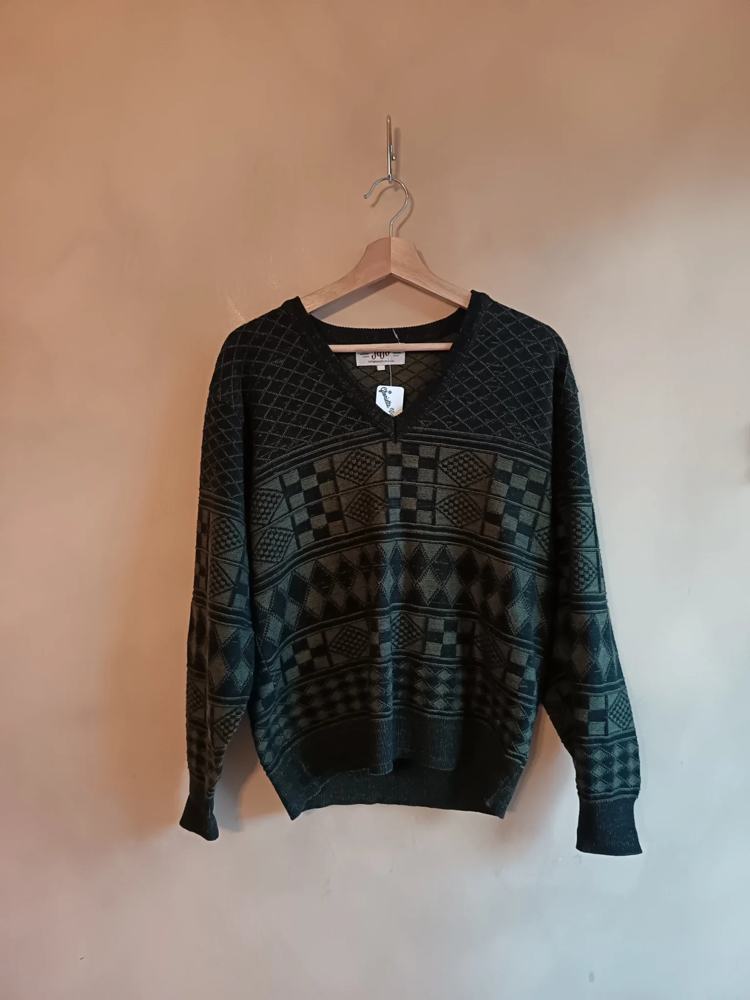Featured image for Pull imprimé vintage style années 80 90