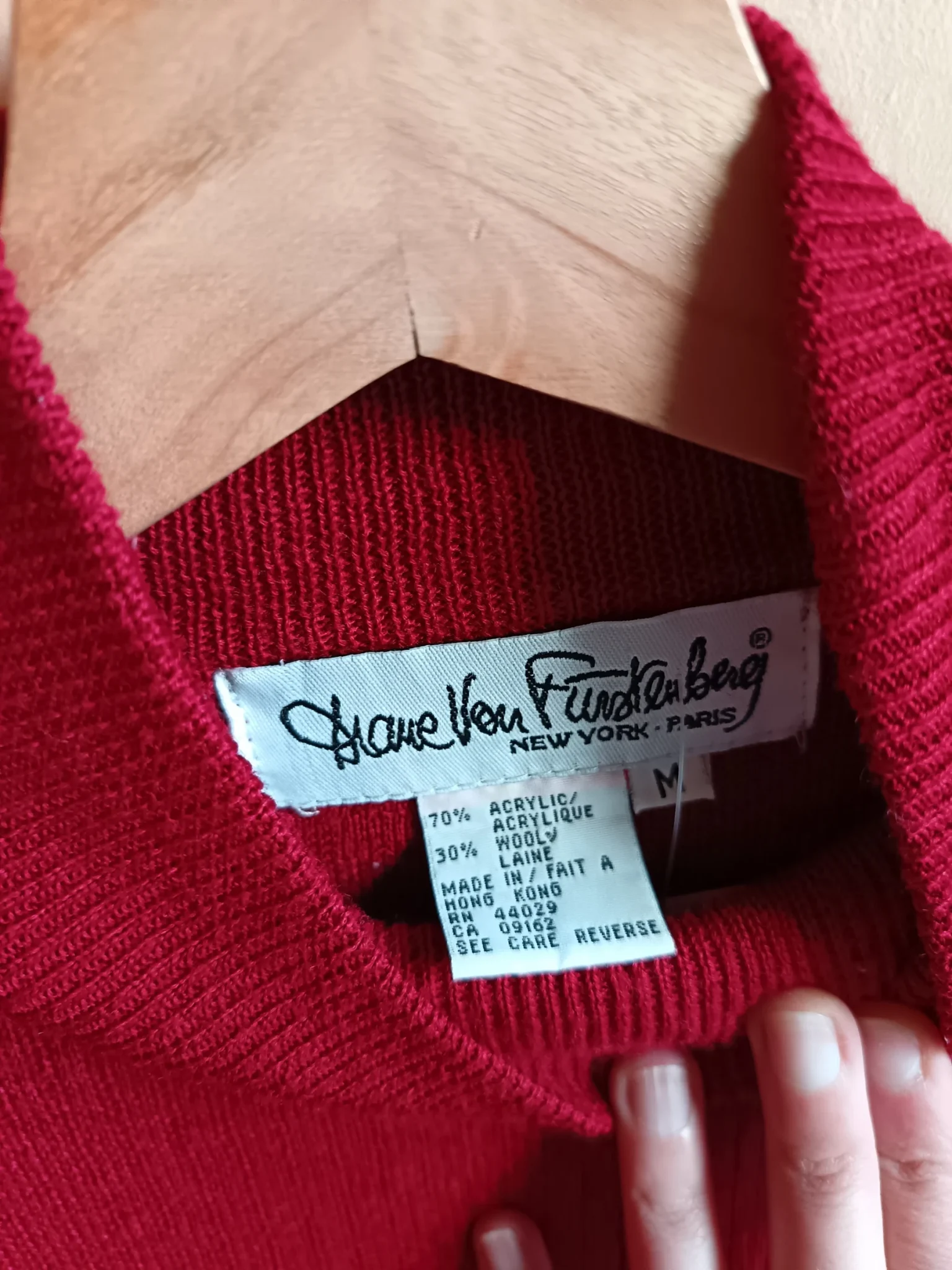 Image for Designer Pull Bordeaux Diane Von Fürstenberg