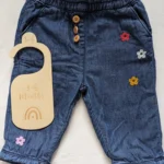 Featured thumbnail for 3-6 mois - jeans avec fleurs