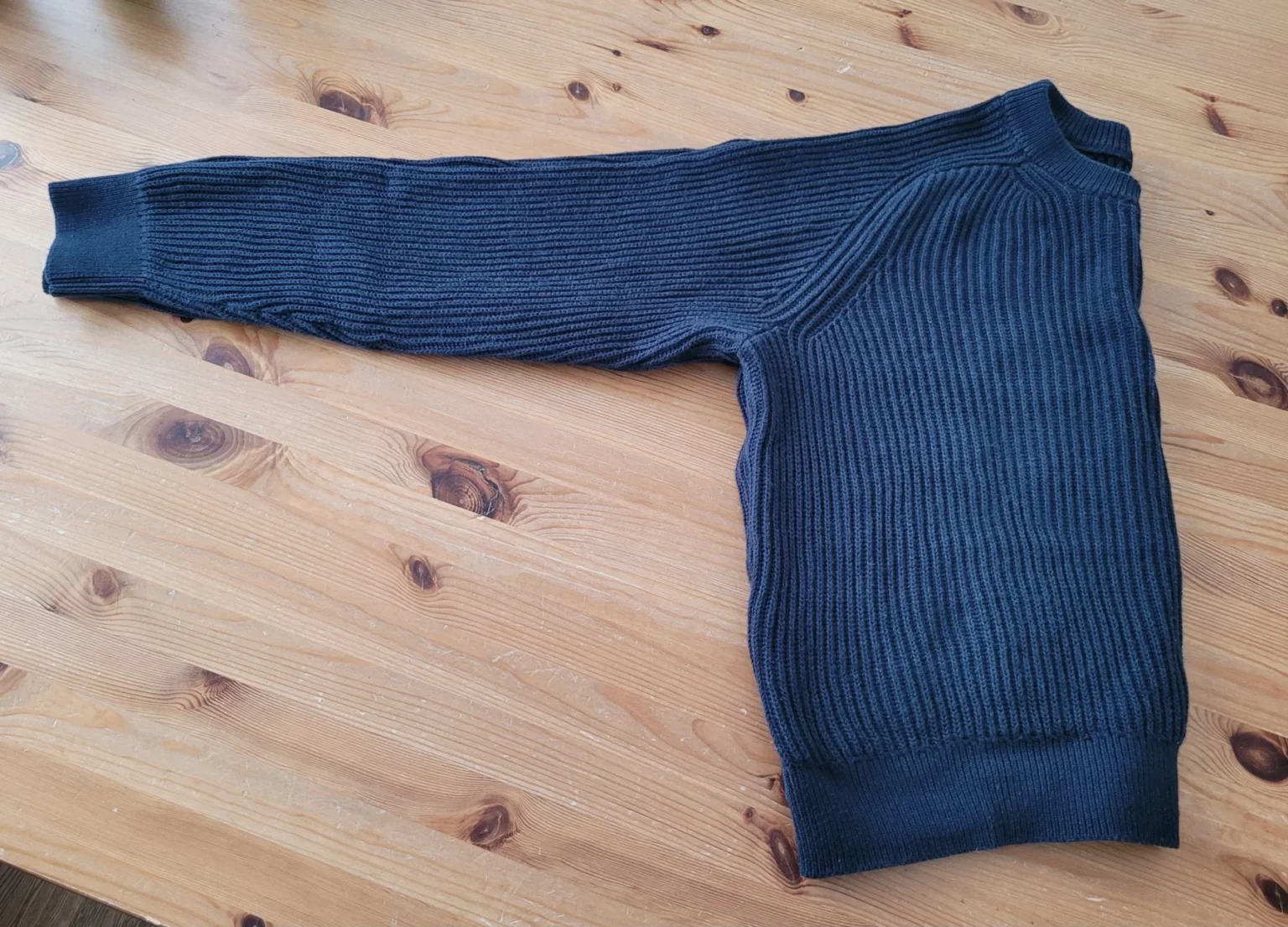 Image for Soft navy knit