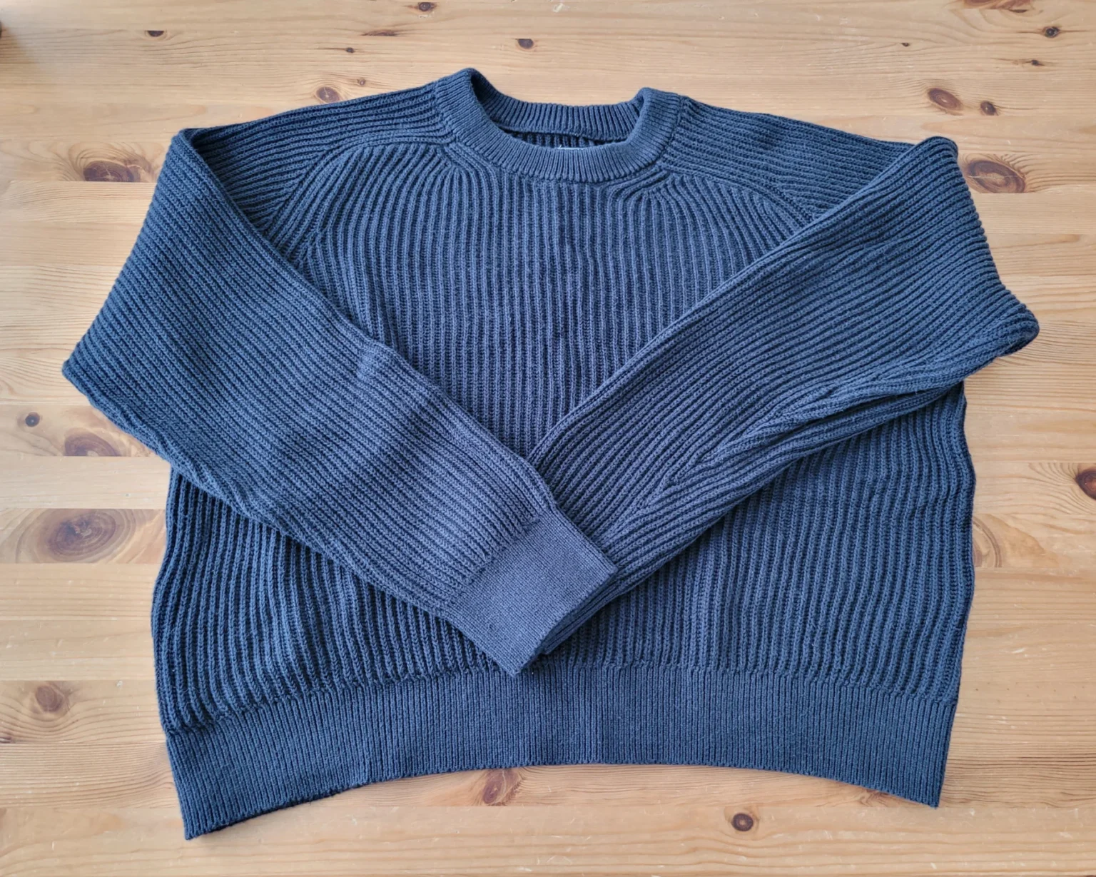 Image for Soft navy knit
