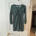Thumbnail for Robe verte Abercrombie and Fitch