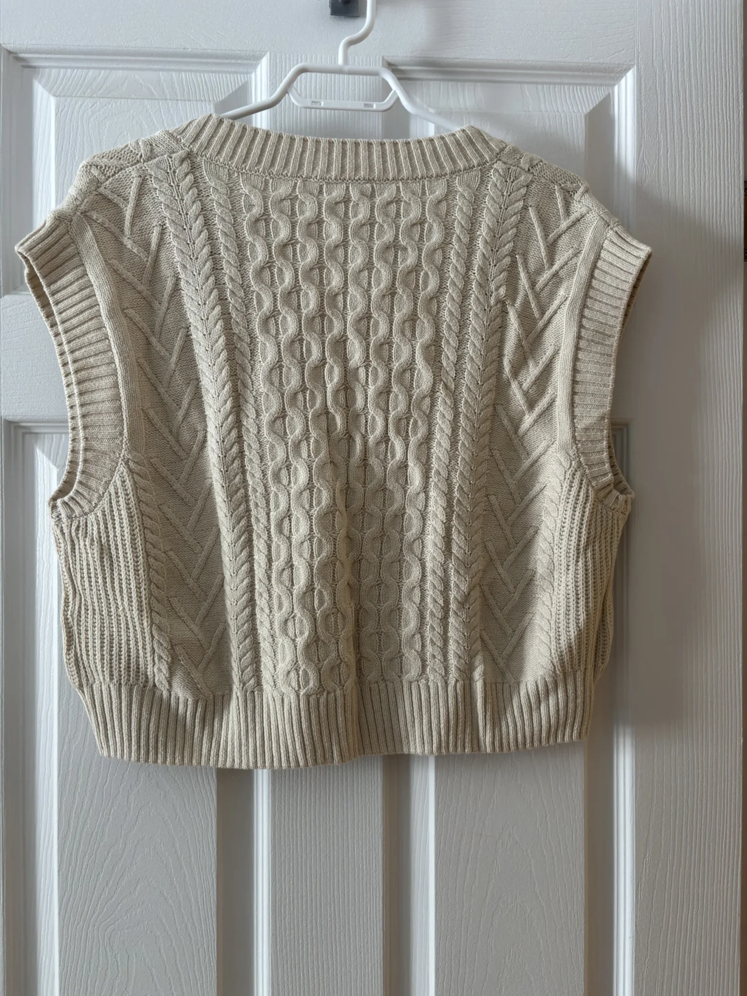 Image for Gilet sans manche beige, Maison d'Amélie Paris