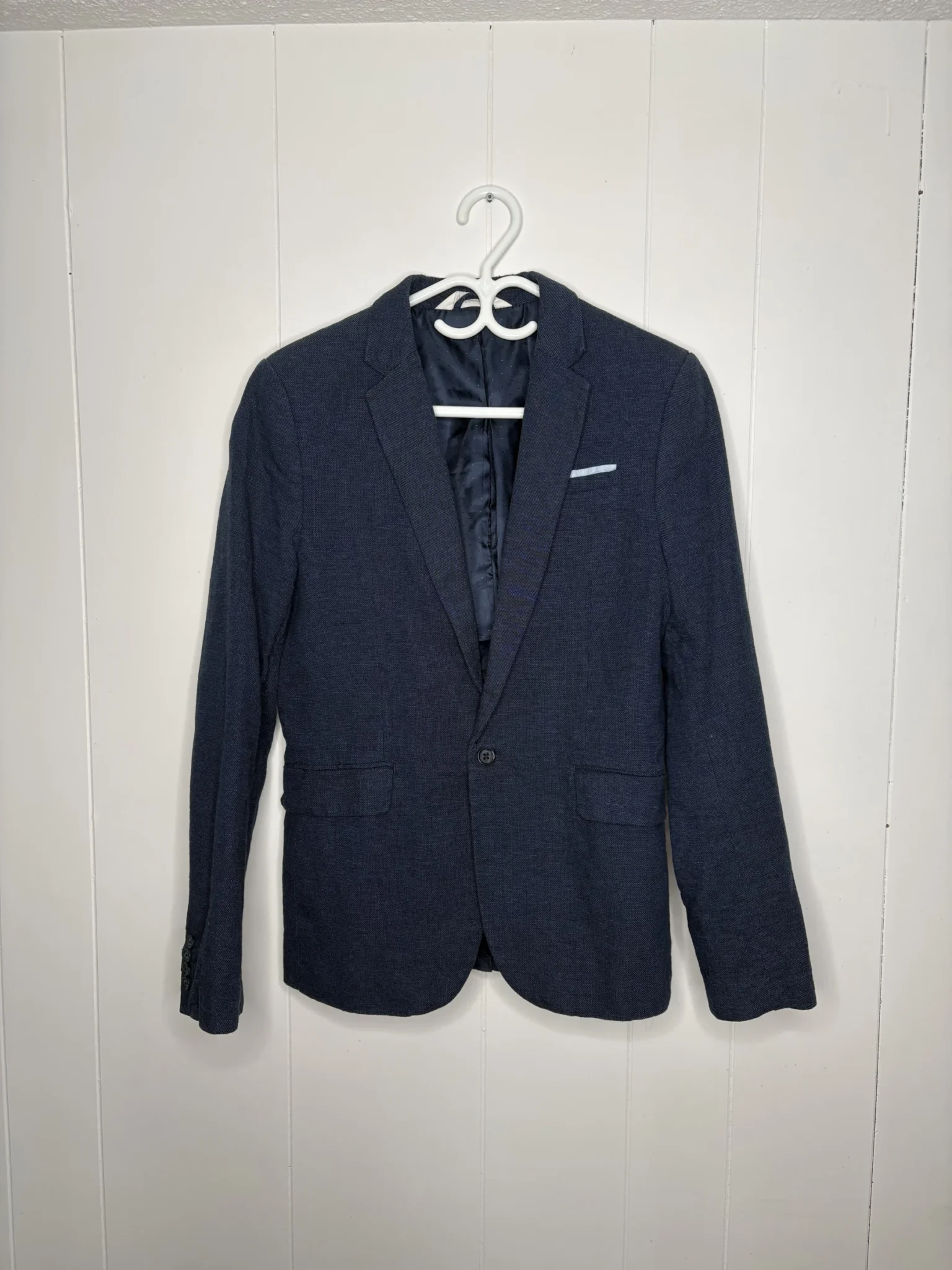 Featured image for Jacket for teenagers
