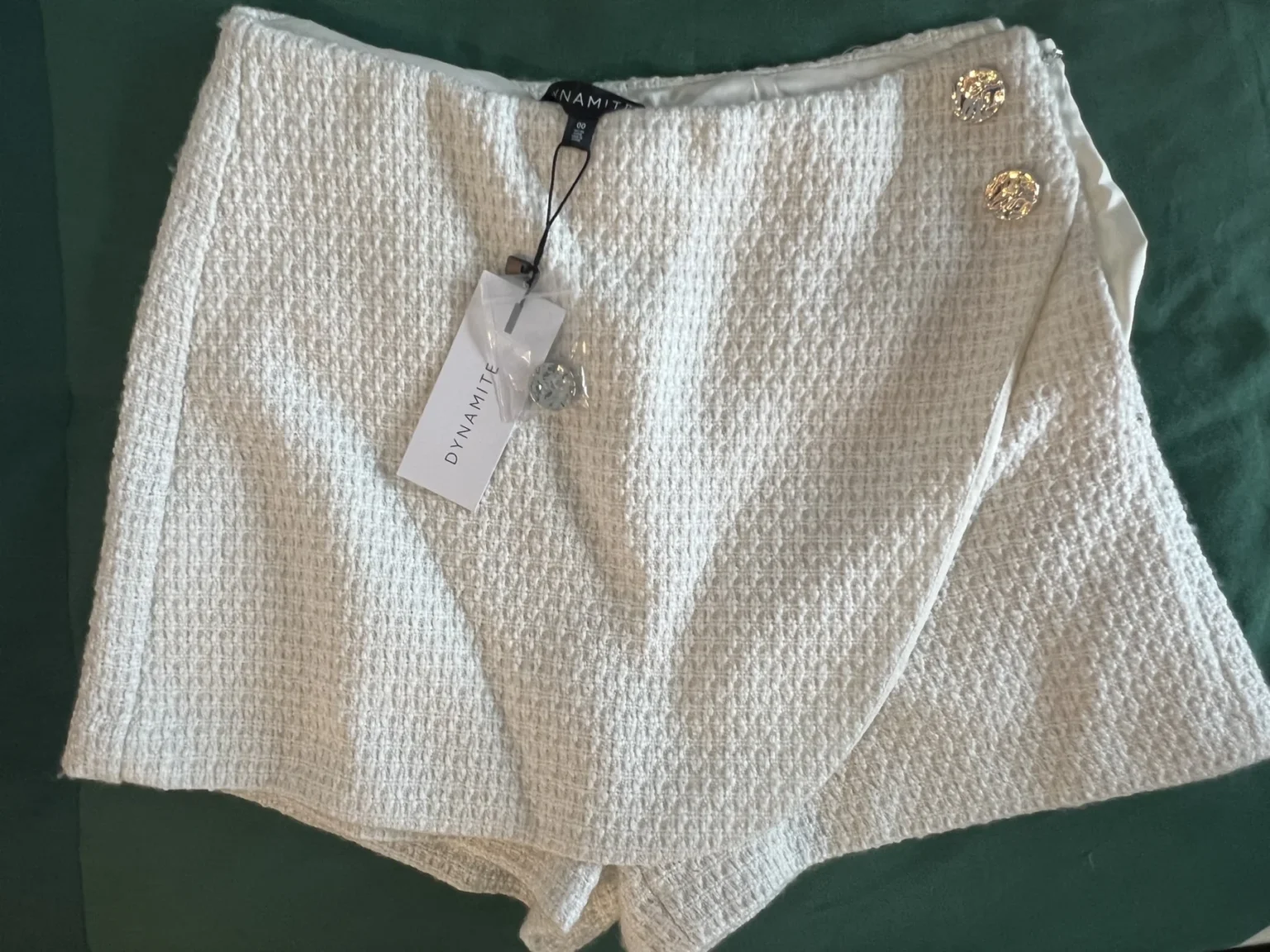 Featured image for Ensemble jupe-shorte et veston  chic