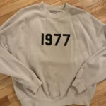 Thumbnail for Crewneck Essentials Unisex Large