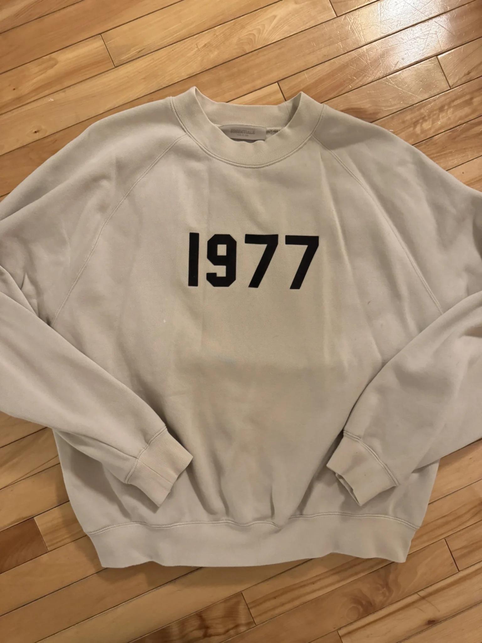 Image for Crewneck Essentials Unisex Large