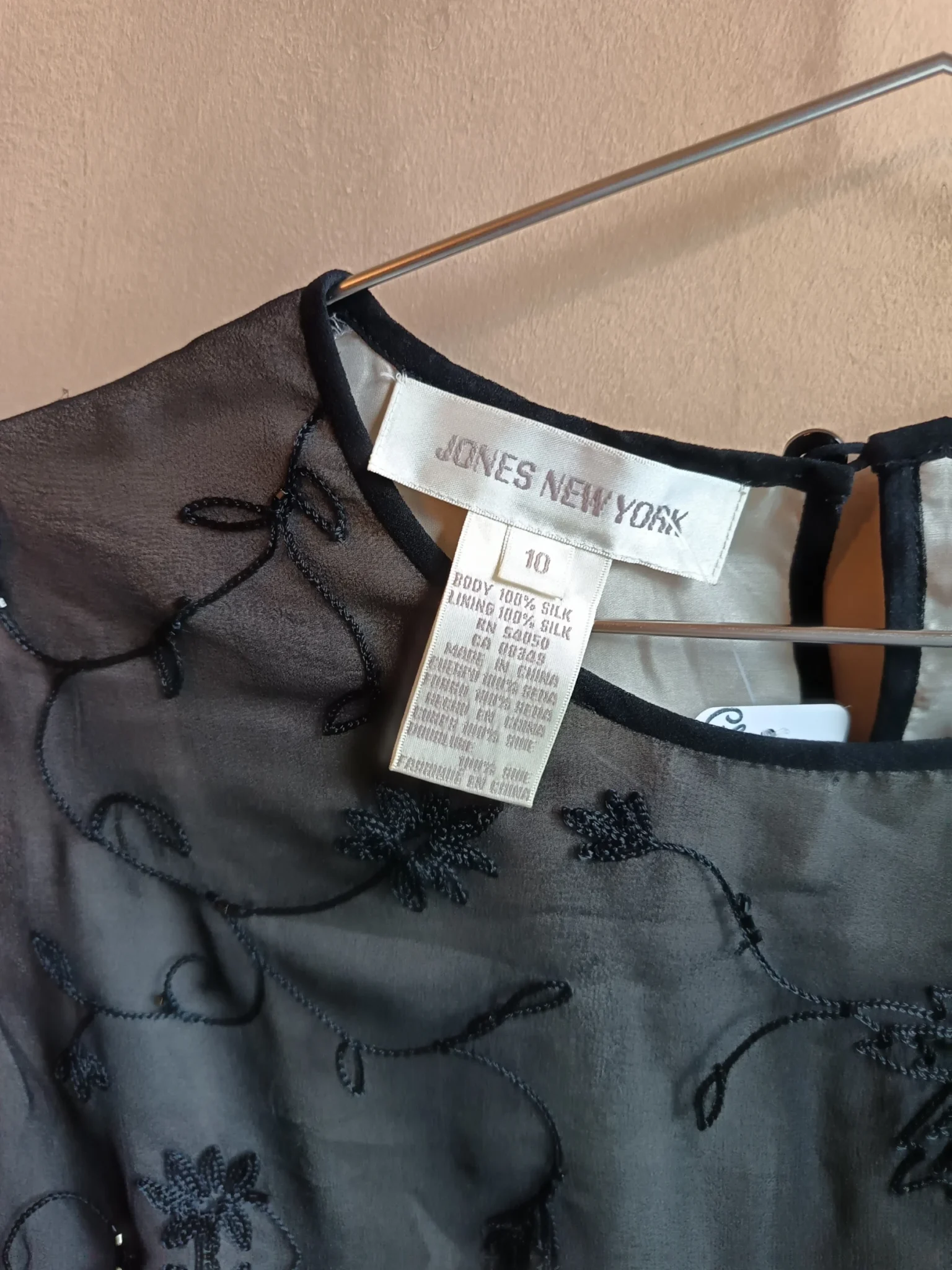 Image for Black blouse in embroidered silk, vintage style