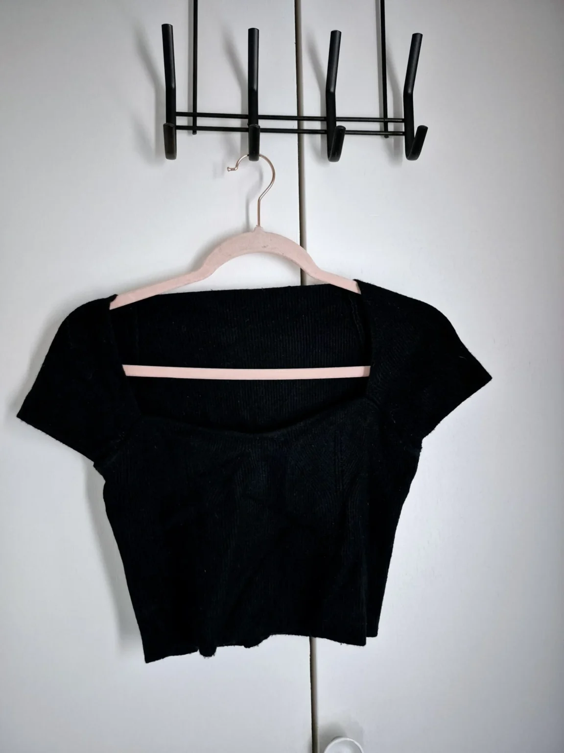 Featured image for Black jumper Small