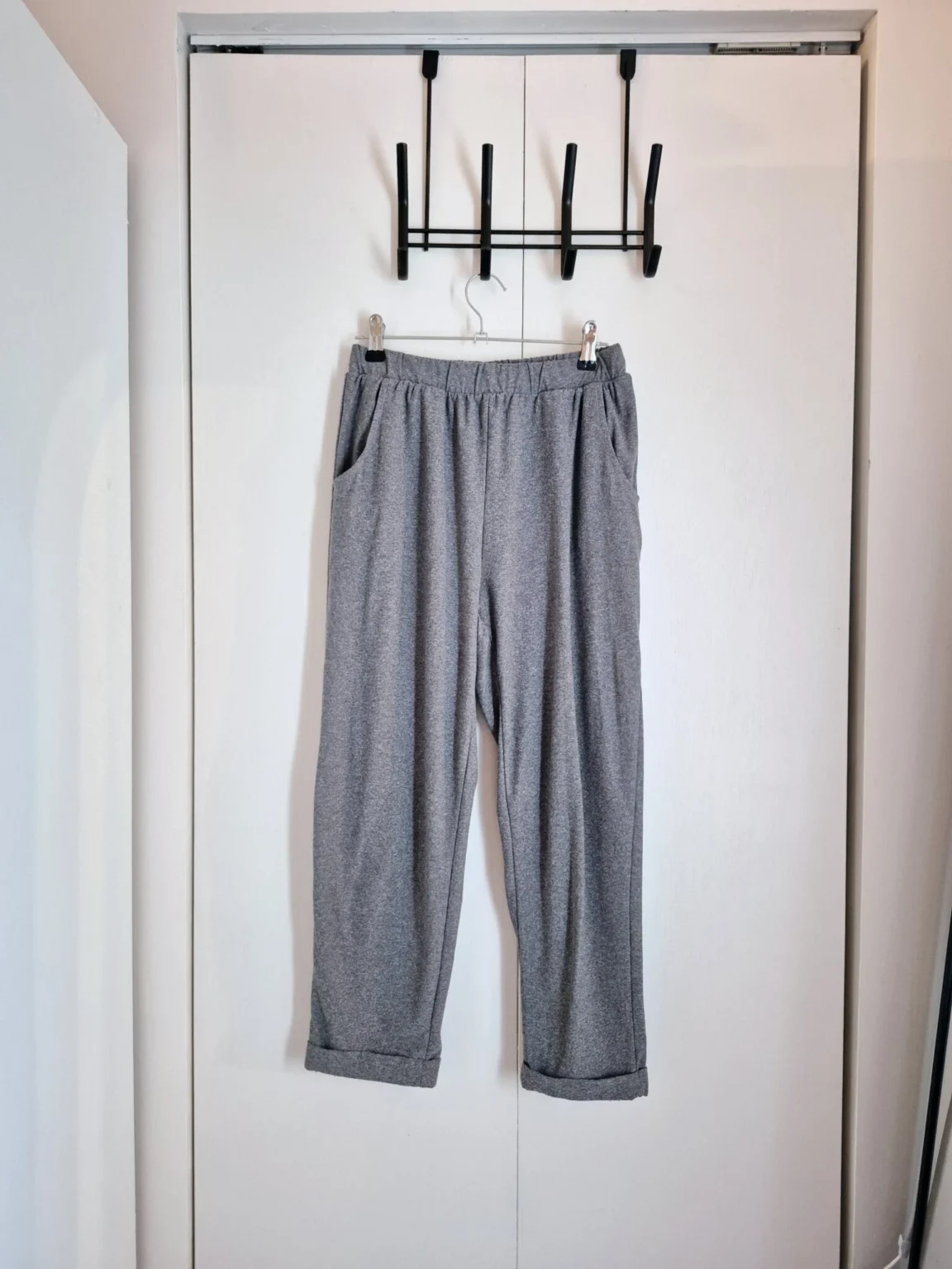 Featured image for Ardene grey trousers Small