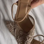 Thumbnail for Talon hauts beige mesh brodé Zara