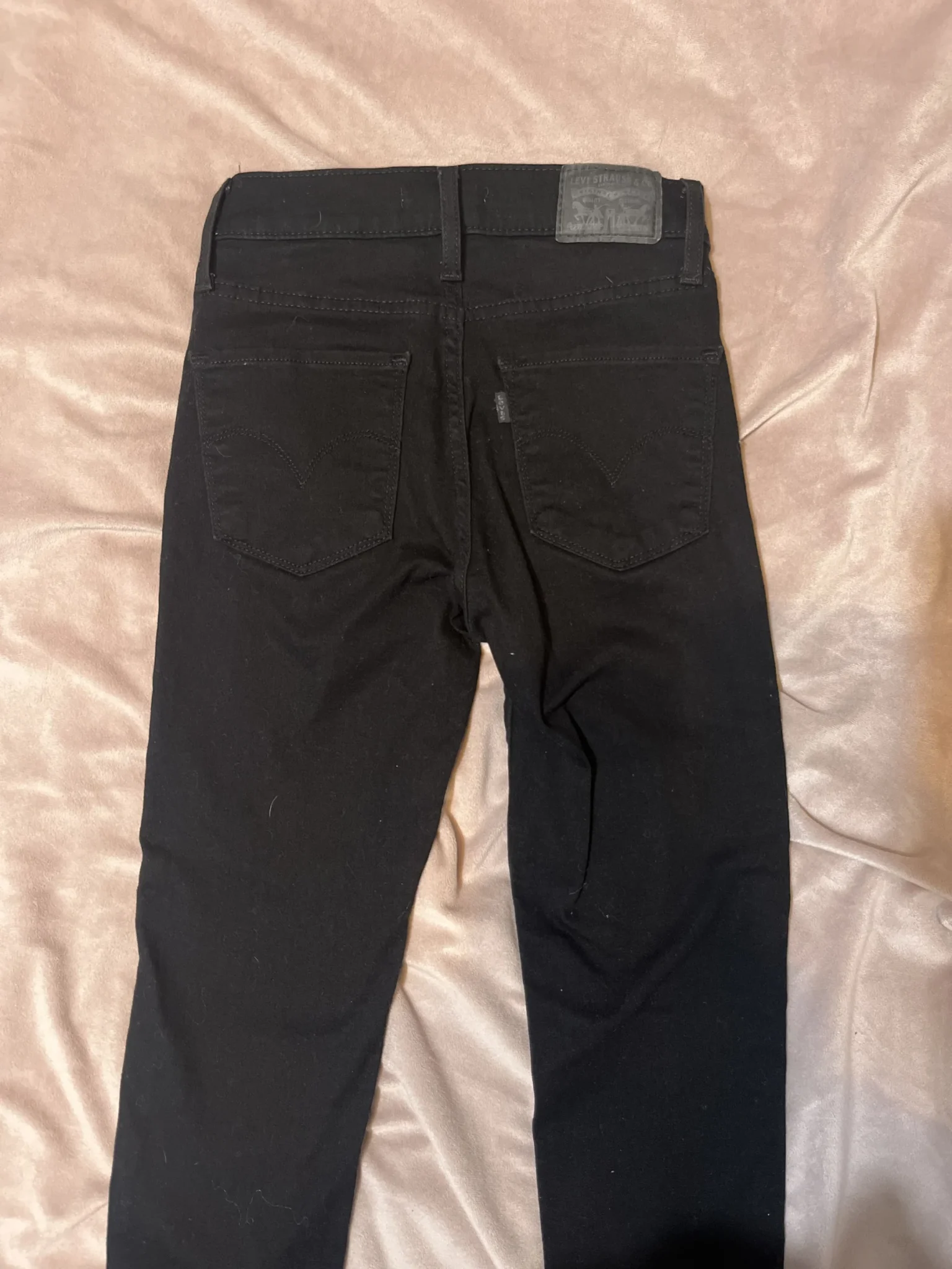 Image for Jeans Noir Levis skinny et taille haute- 24 - Très bon état