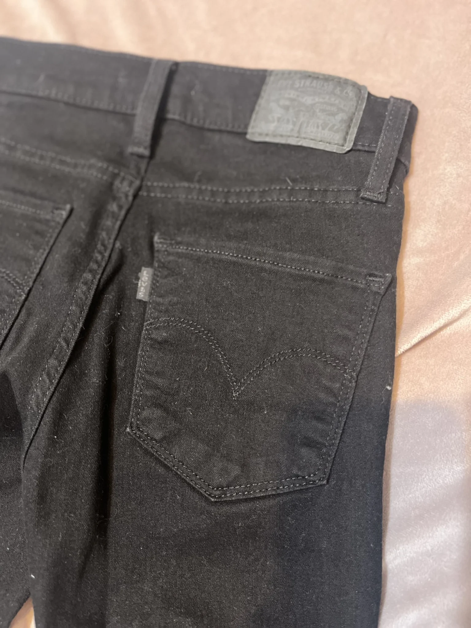 Image for Jeans Noir Levis skinny et taille haute- 24 - Très bon état