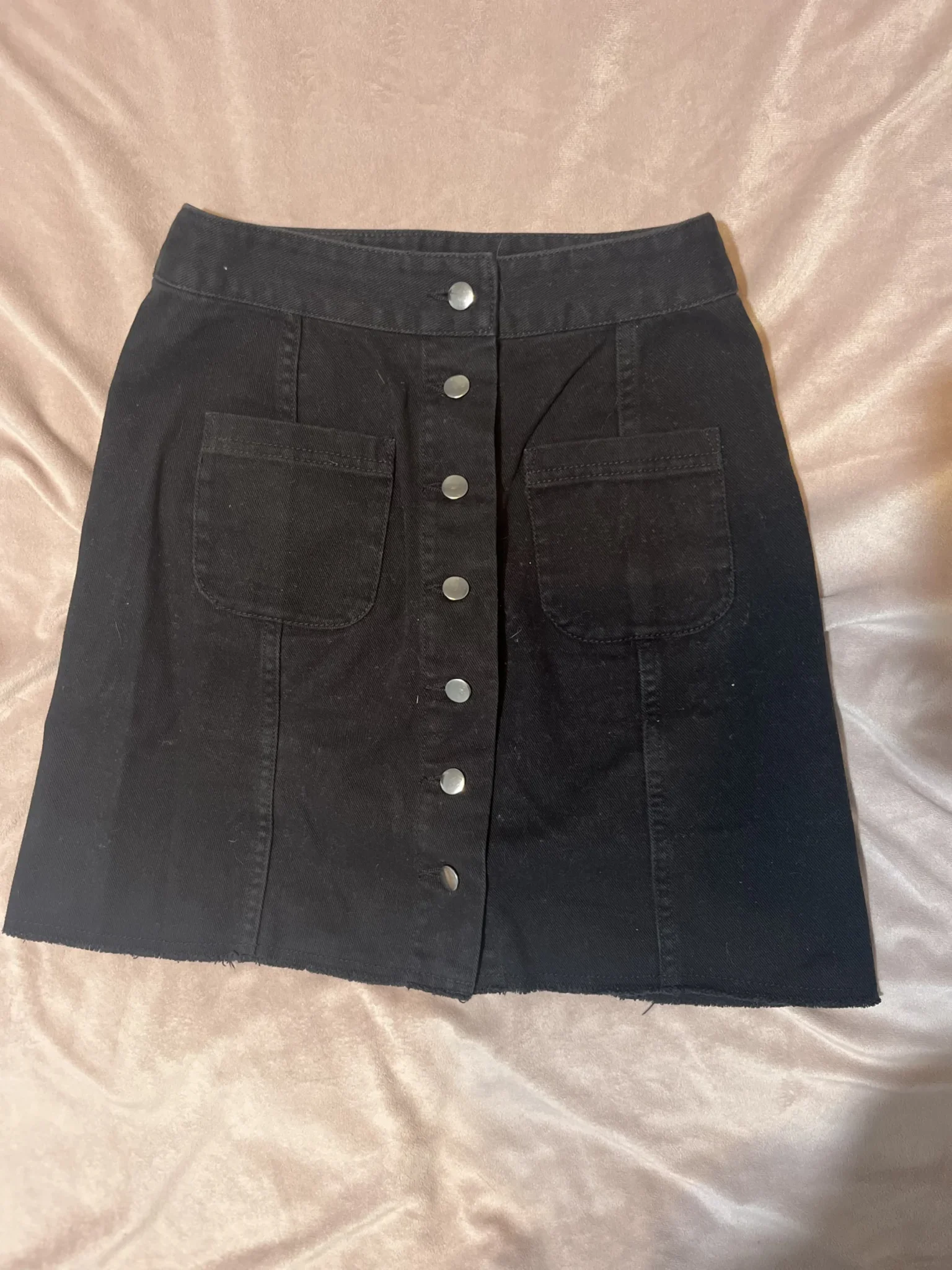 Featured image for Jupe Twik en denim noir - XS - Très bon état