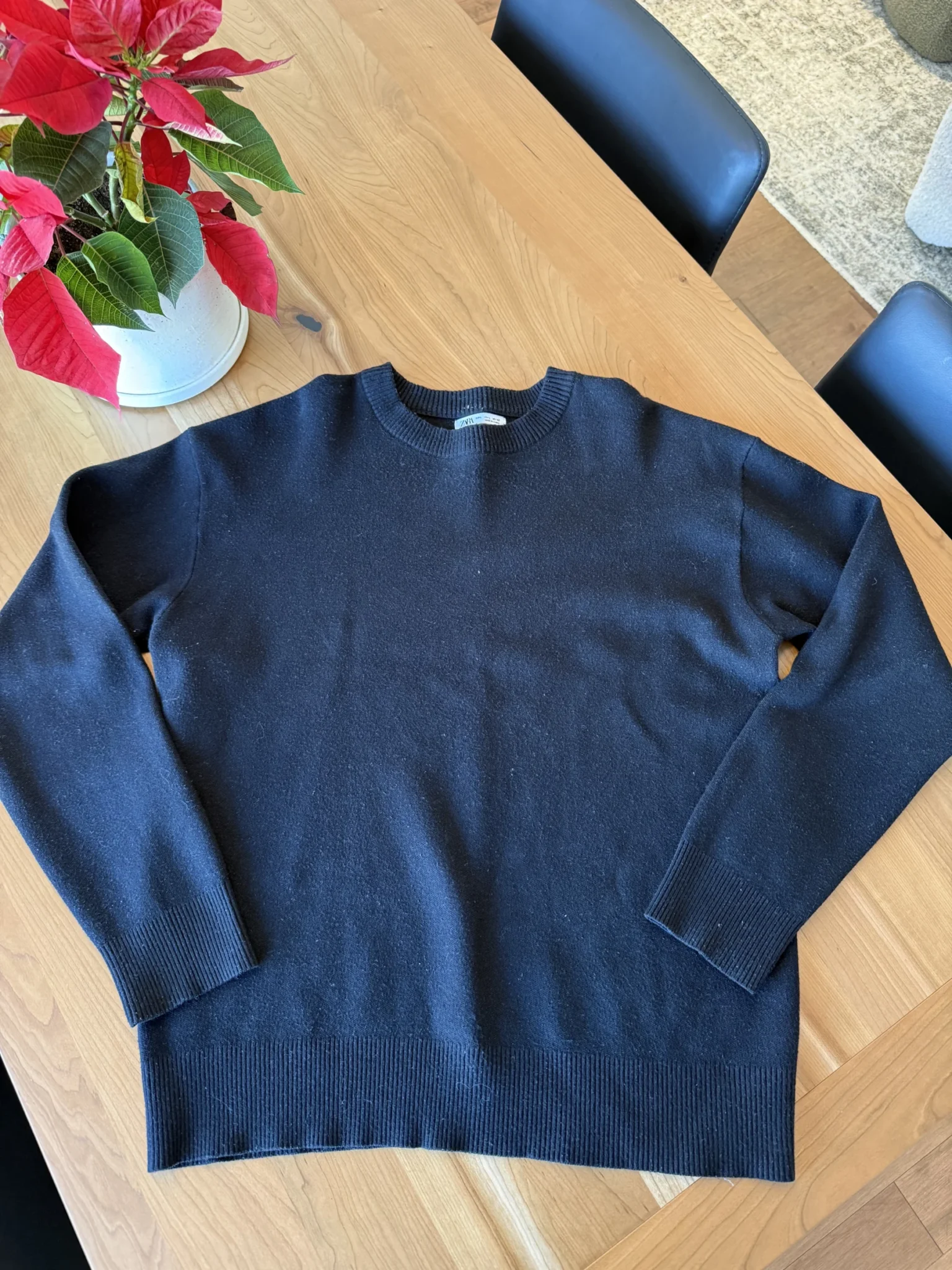 Featured image for Chandail noir du Zara