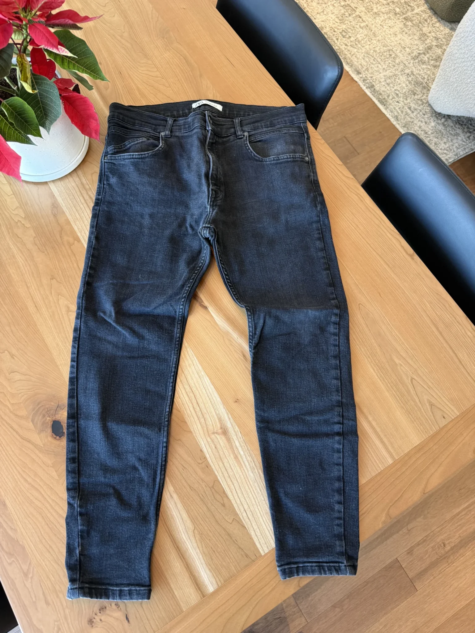 Featured image for Jeans noir du Zara