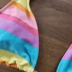 Thumbnail for Haut de bikini multicolore