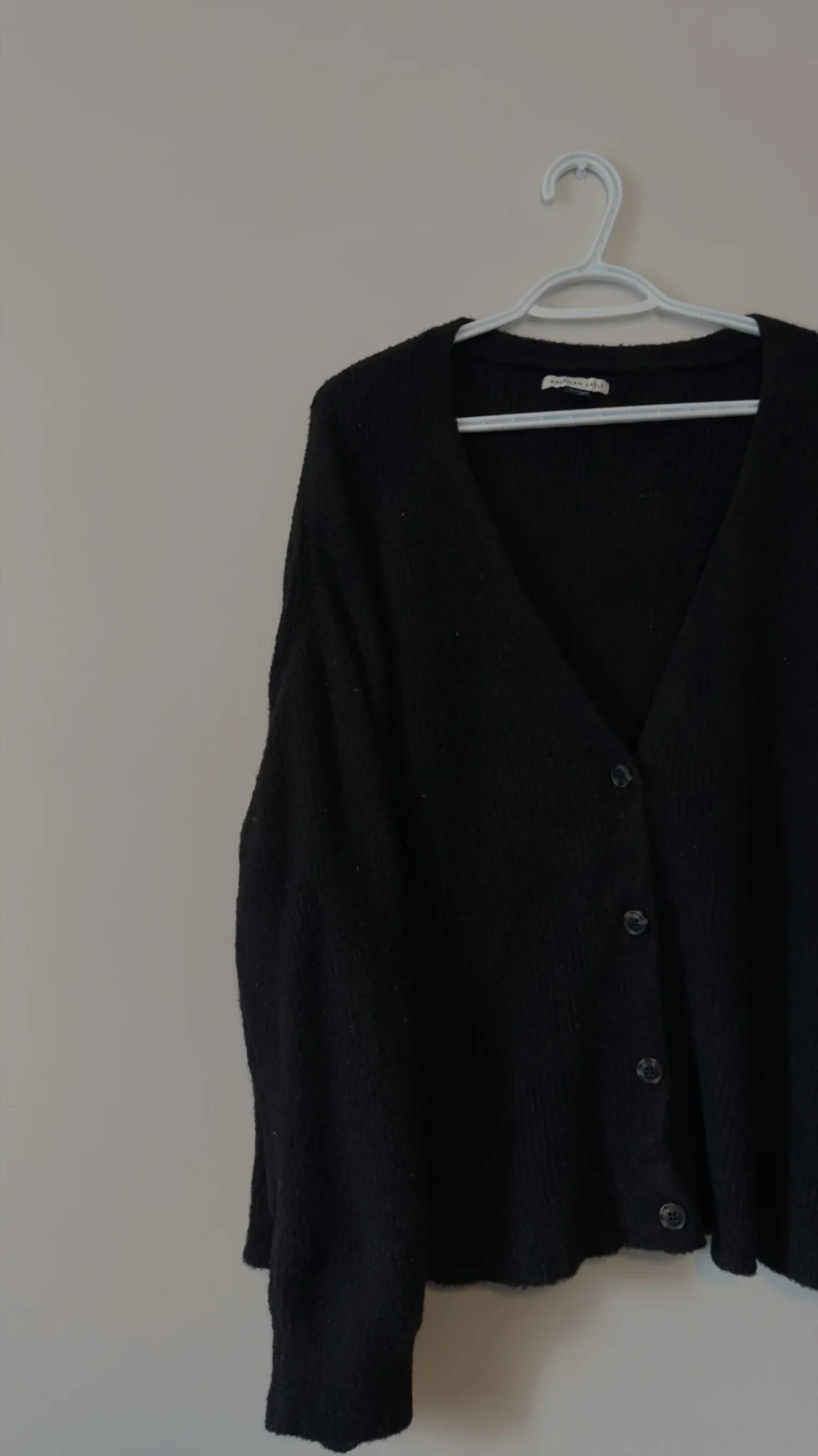 Featured image for Cardigan noir très doux American Eagle