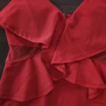 Thumbnail for Robe rouge à bretelles
