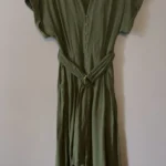Thumbnail for Robe longue Verte boutonnée Zara