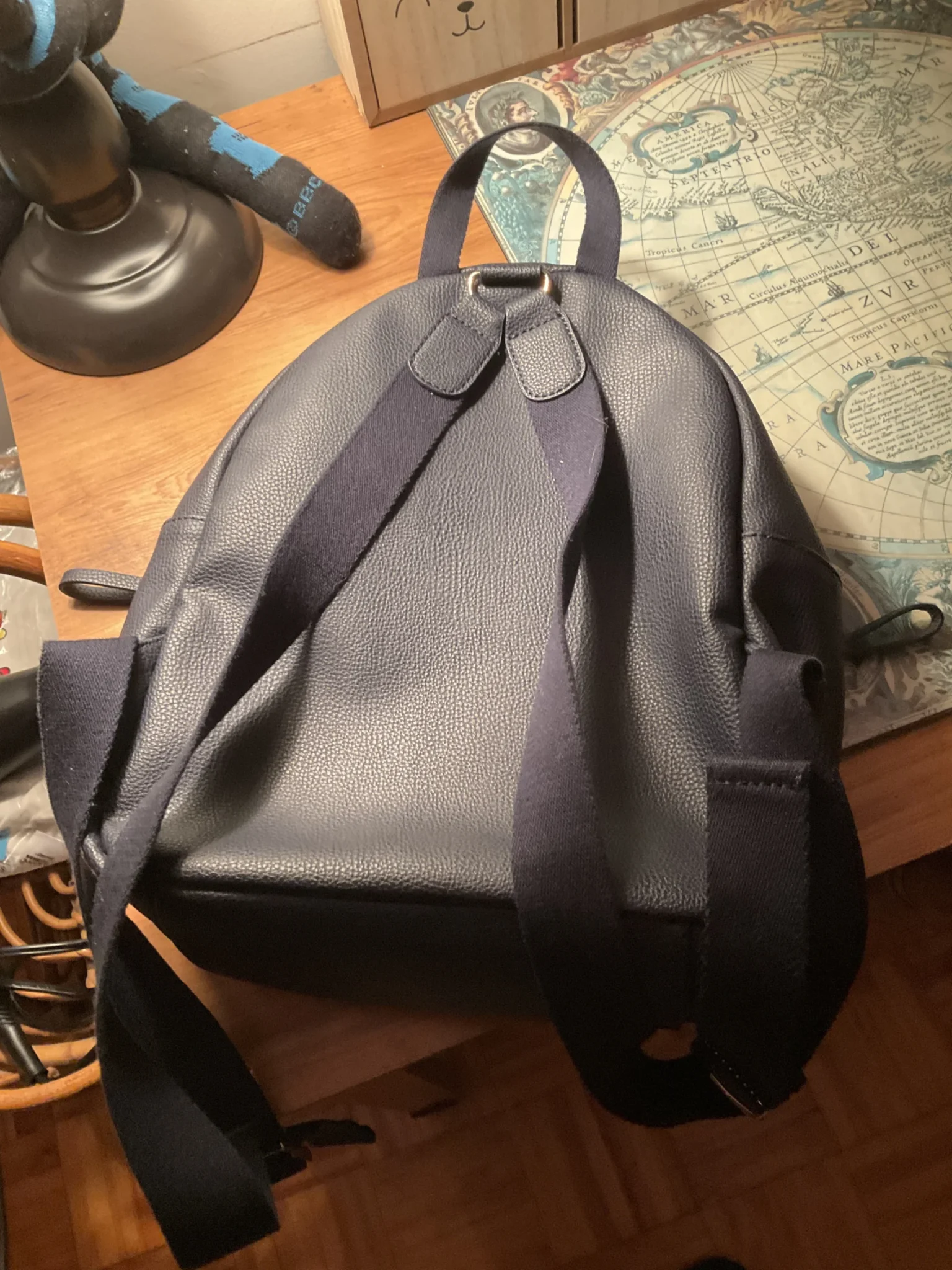 Image for Tommy Hilfiger small rucksack that can also be used as a satchel