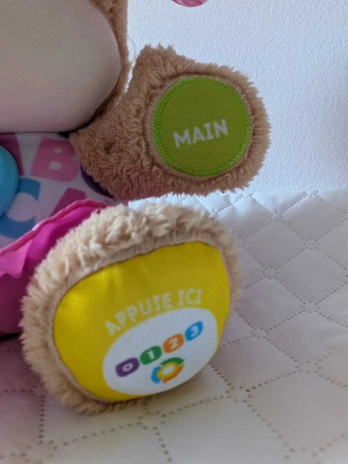 Image for Peluche Fisher-Price Laugh & Learn Smart Stages Sis - Édition canadienne (FRANÇAIS)