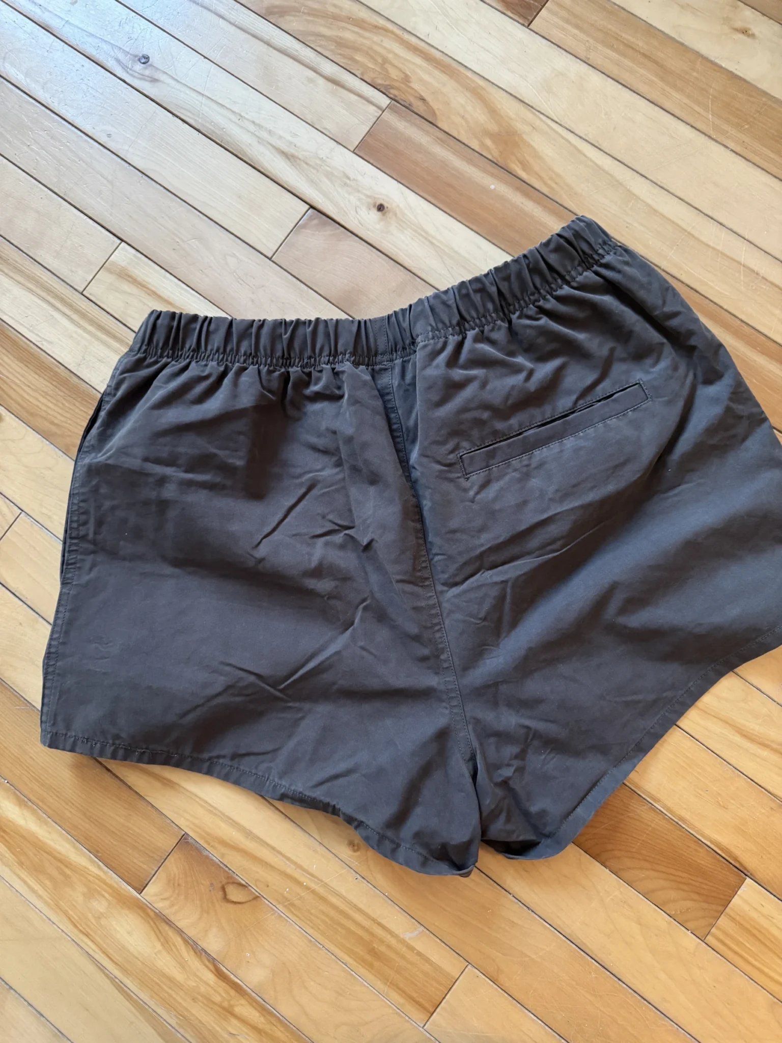 Image for Shorts Essentials Medium