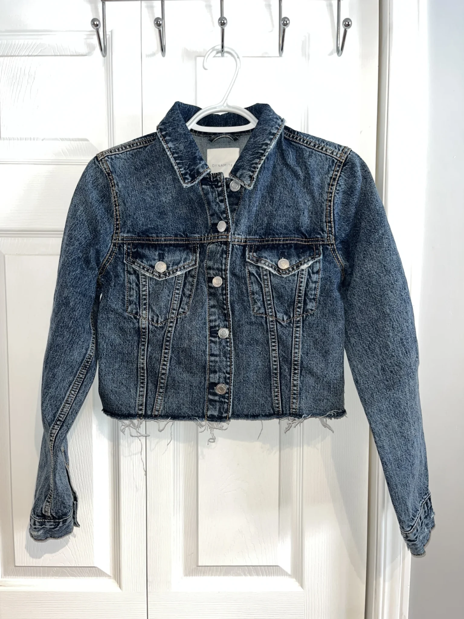 Featured image for Veste en denim écourté Dynamite - État impeccable