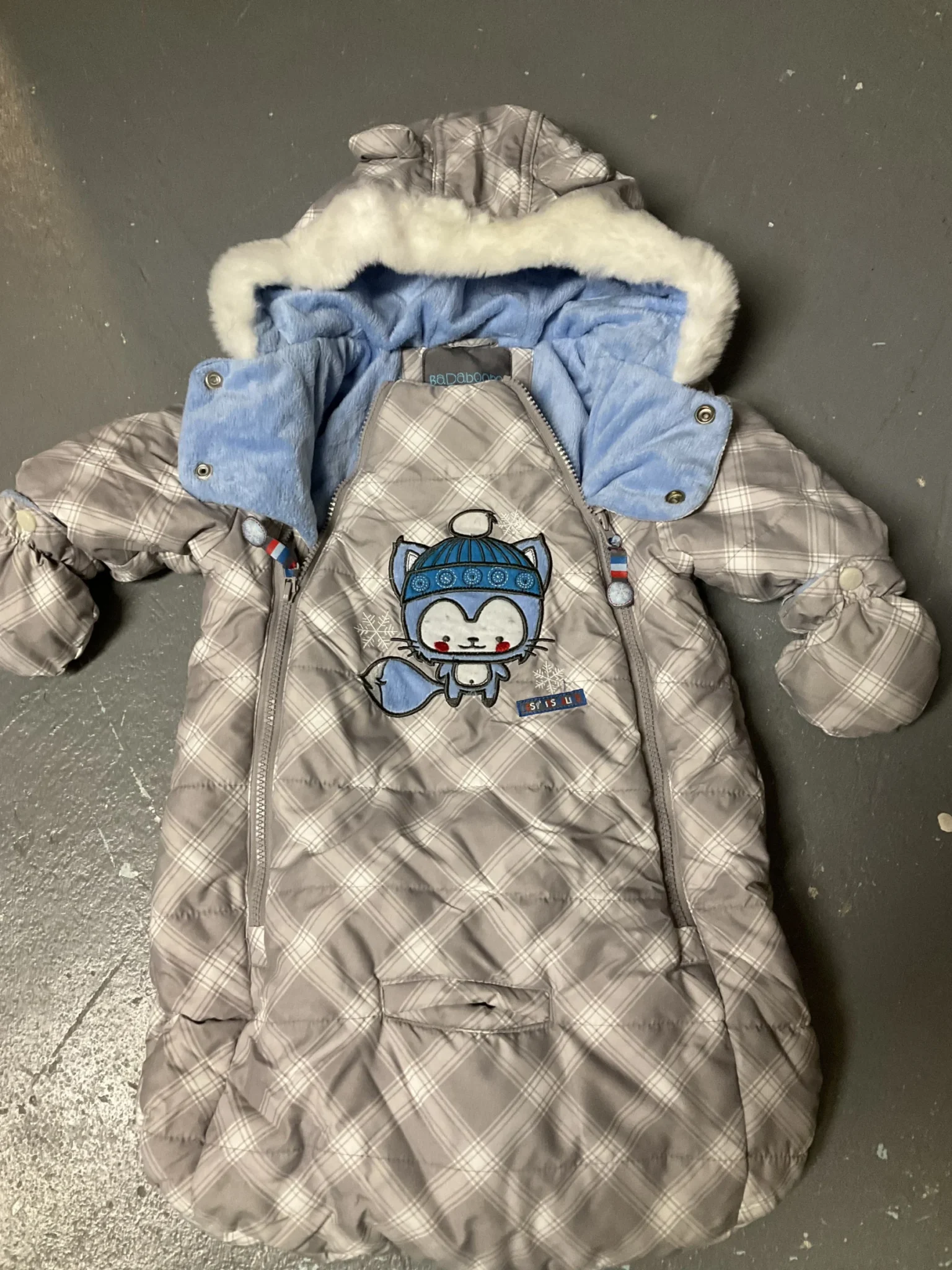 Featured image for Habit de neige pour bébé de marque Badaboom