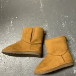 Featured thumbnail for Comfortable boots for little girls