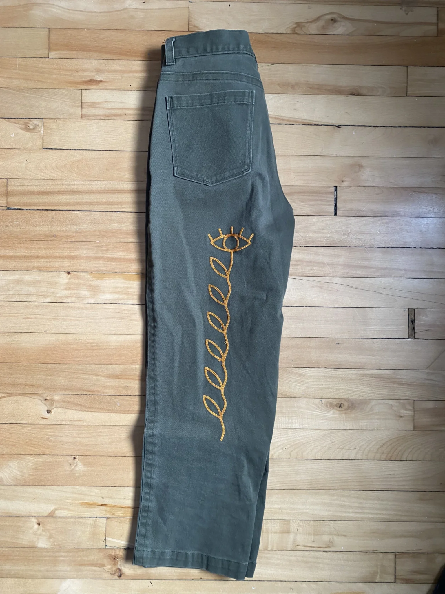 Featured image for LE CARTEL 7/8th trousers